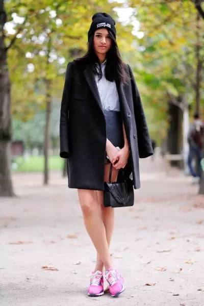 nike价值30万的鞋,nike一共赚了多少钱