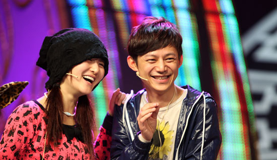 何炅年薪,何炅年薪多少