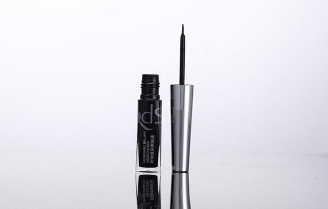 50元以下好用平价的眼线液笔,性价比很高的眼线笔推荐