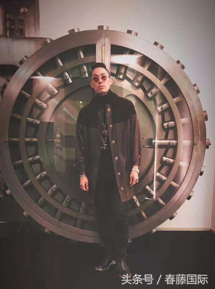 吴建豪高定时装周 (吴建豪上海走秀)