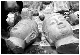 唐武宗毁佛造钱,毁佛铸钱