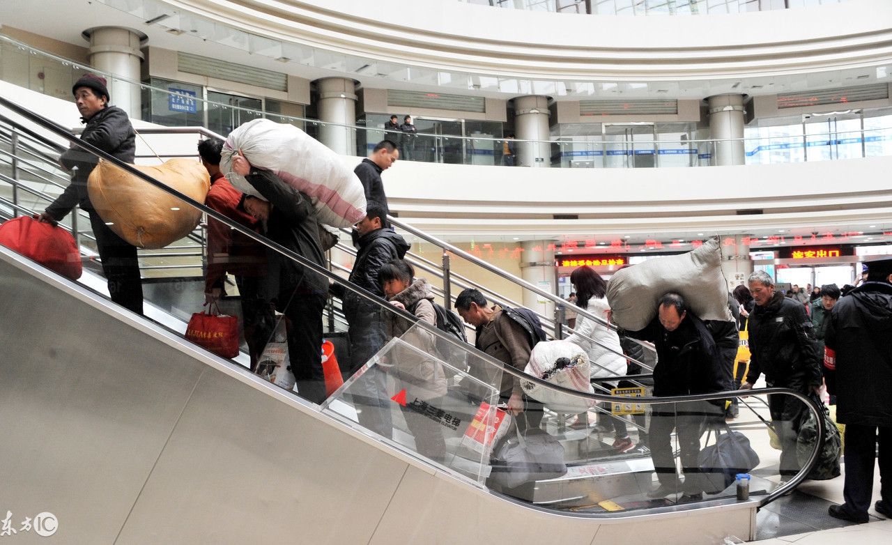 长途车首次互联互售,实现异地转乘曲线返乡