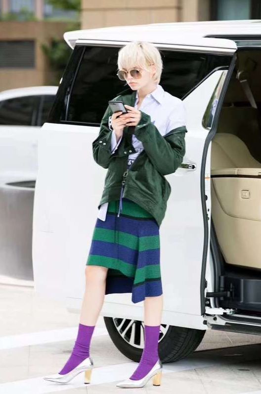 流行色的特征,流行色产生的原因