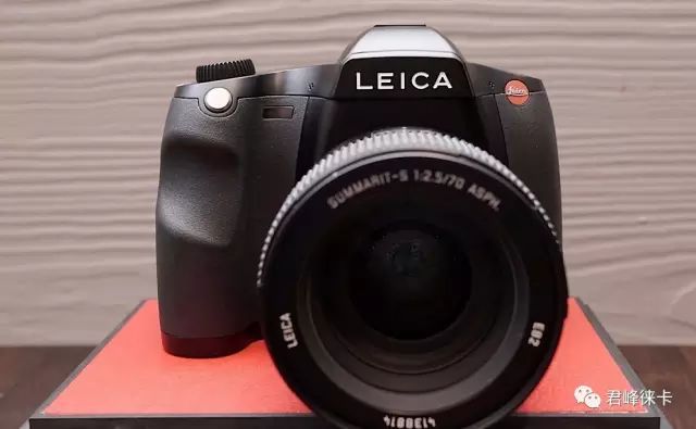 暴走的中画幅LeicaS!底大一级果然压死人……