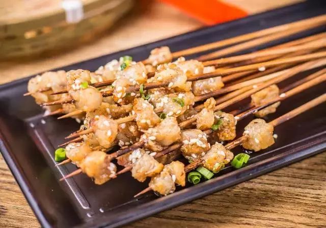 湖南菜馆有什么特色美食,湖南一家饭店