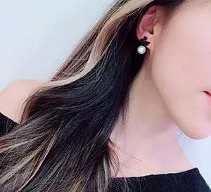 新年耳钉长款,流行饰品这款耳钉时尚百搭