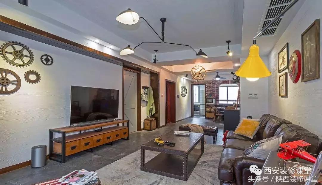 电视墙有门怎么处理,电视墙有门怎么办好