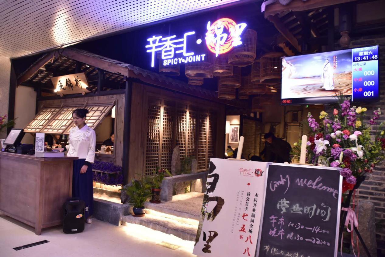 石家庄荣鼎ZooMall“吃货”齐聚，与萌宠和美食完美邂逅！