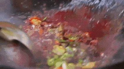 湖南菜馆有什么特色美食,湖南一家饭店