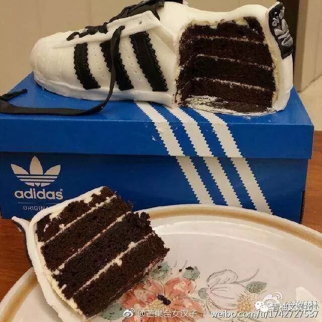 韩雪组装手机、吴彦祖造房子你不知道的明星隐藏技能