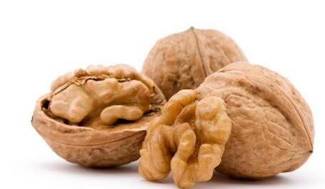 核桃是属于凉性的还是热性的食物,核桃的养生益处你知道吗