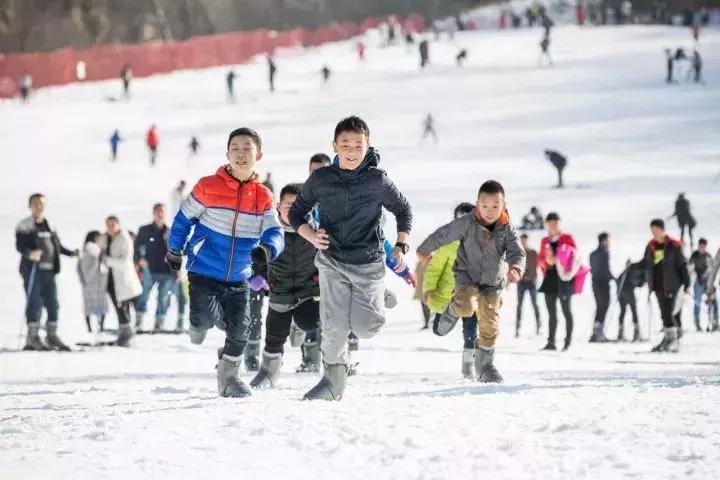 盘点西安周边的五大必捷滑雪场,西安去照金滑雪场攻略