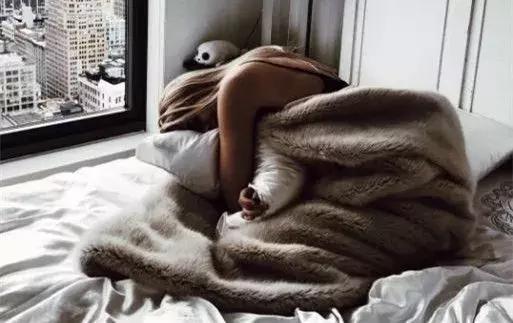 总是感觉困是怎么了图,总是觉得自己困