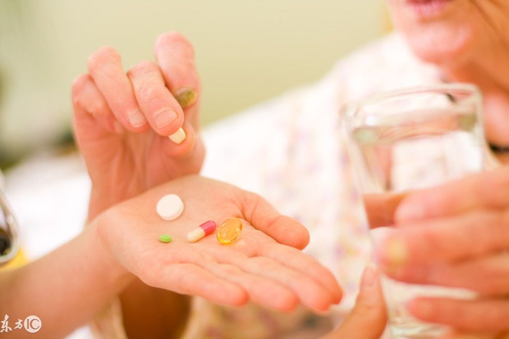 通心络胶囊治疗冠心病吗,通心络胶囊能治好冠心病吗