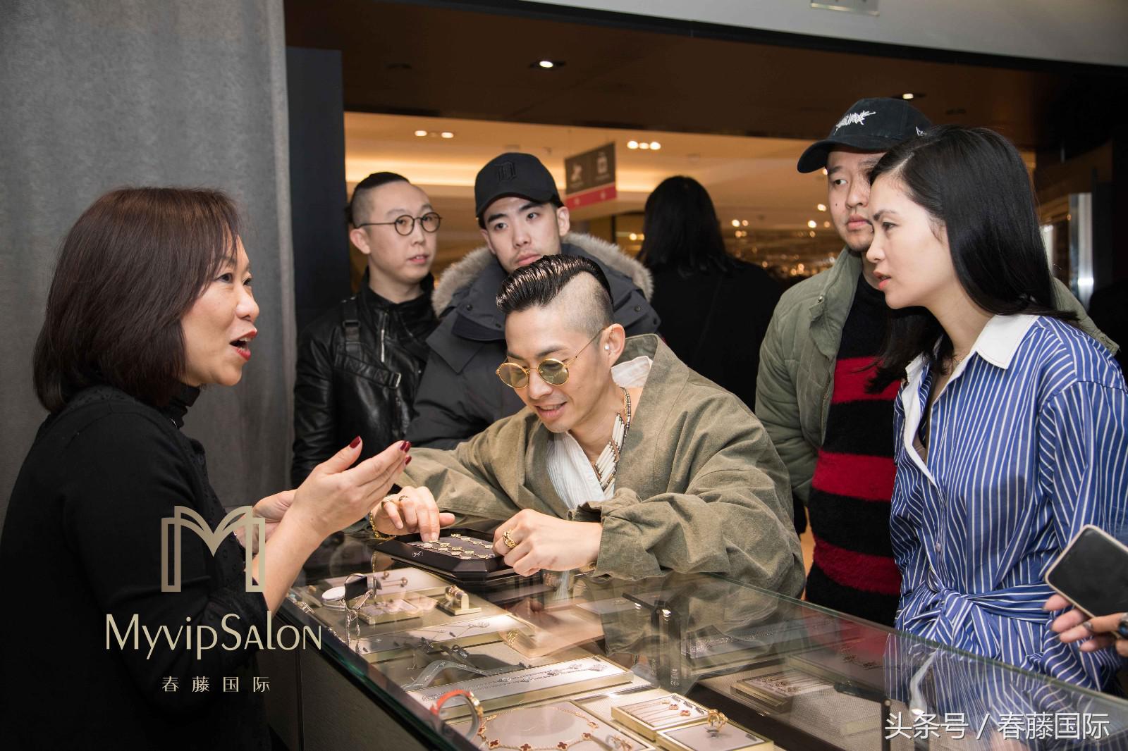 吴建豪高定时装周 (吴建豪上海走秀)