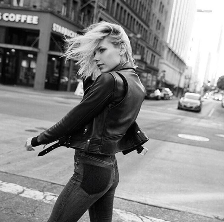 黑色皮衣怎么穿，教你一招，让你百搭不迷路