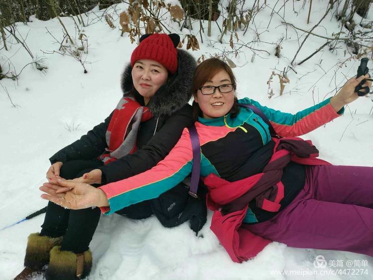 天池长白山雪岭,雨天天池山