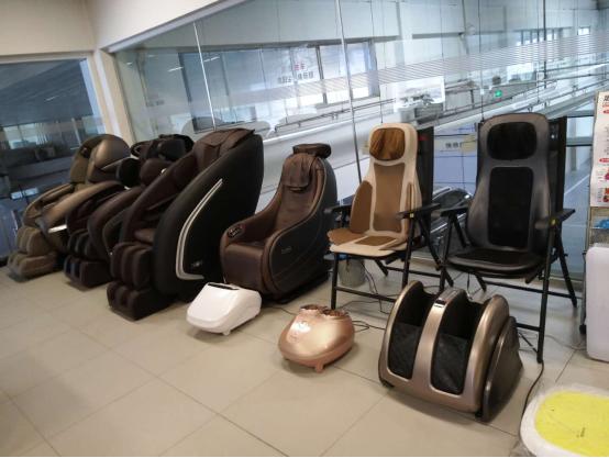 父母养育恩似海下一句,父母养育之恩重如山深似海