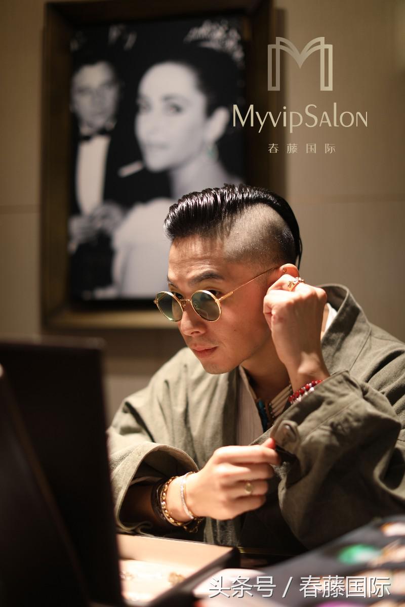 吴建豪高定时装周 (吴建豪上海走秀)