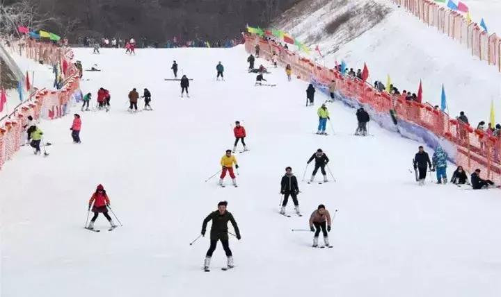 盘点西安周边的五大必捷滑雪场,西安去照金滑雪场攻略