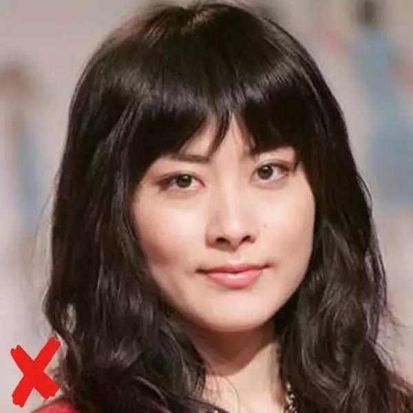 易烊千玺为什么颜值变化这么大,易烊千玺近年来的颜值变化