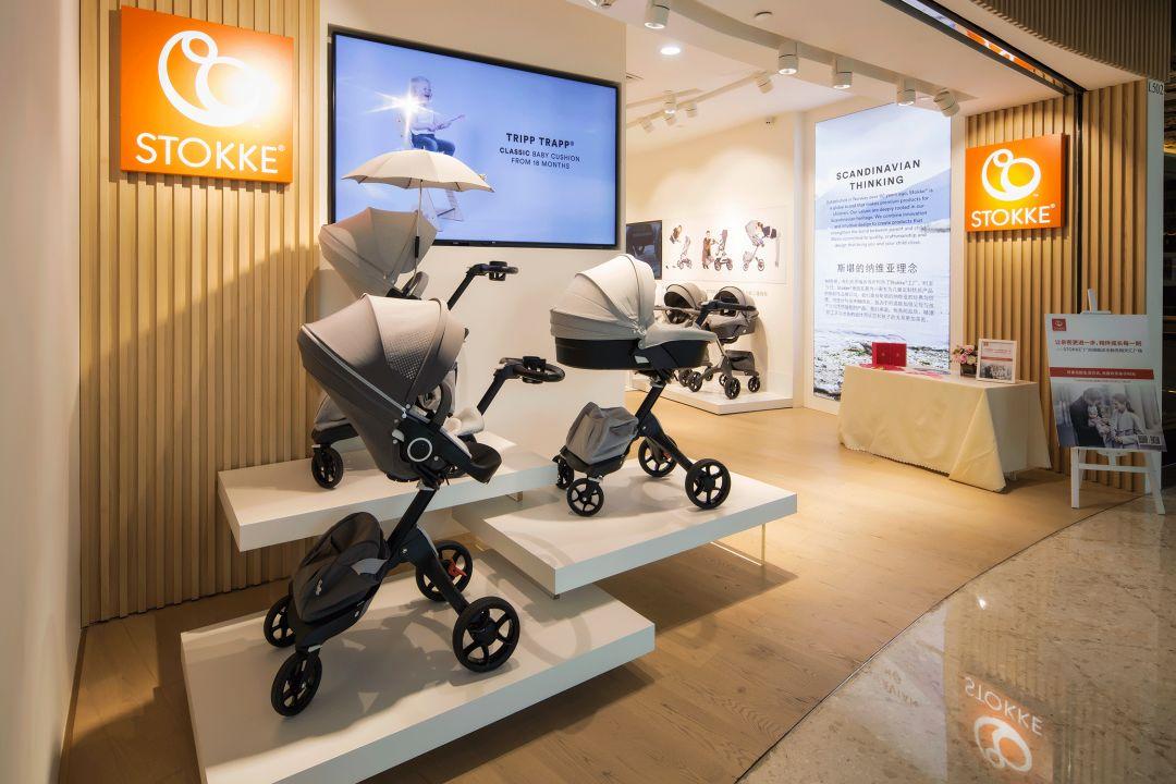 2018别养蛙了!身边的人都变潮爸潮妈了,我可能是个假的90后……