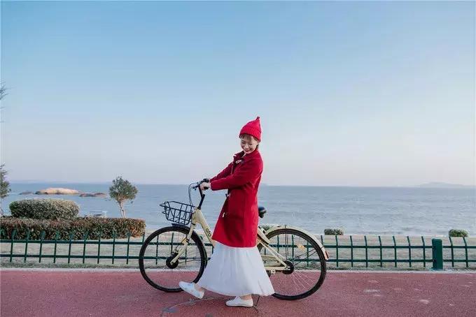 哄女友开心的绝招,哄女朋友的旅游攻略