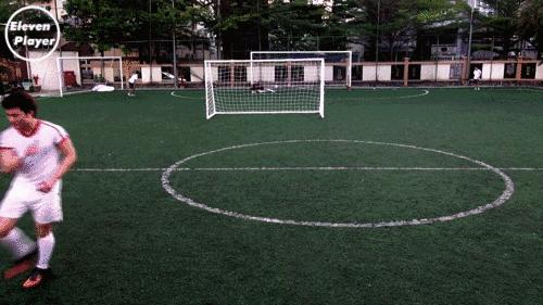 足球任意球近角弧线球教学,足球基本功动作要领讲解