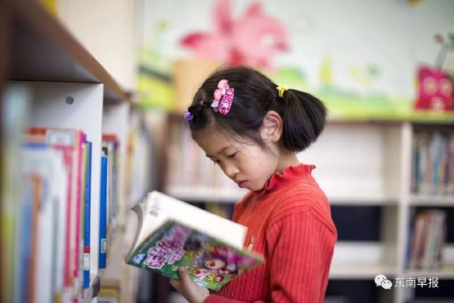 泉州最牛“书神”全年借书491本!还是一名初中女生!这本书第一