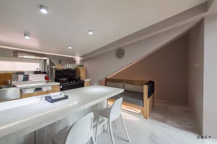 小复式装修改造 (小复式装修改造设计)