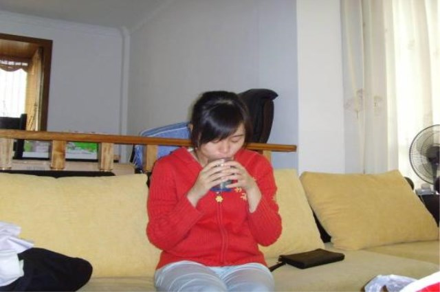 孕妇怀孕呕吐和丈夫身体有关吗,老婆怀孕总是作呕怎么办