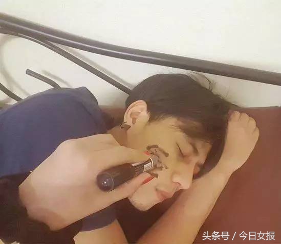 应对过年催婚的攻略,在朋友圈假装自己有男朋友