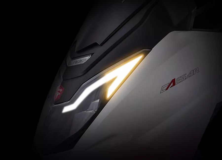 时尚踏板摩托车,踏板摩托车黑色时尚