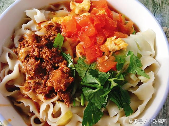 新绛铁蛋鸡汤刀削面,运城刀削面老字号