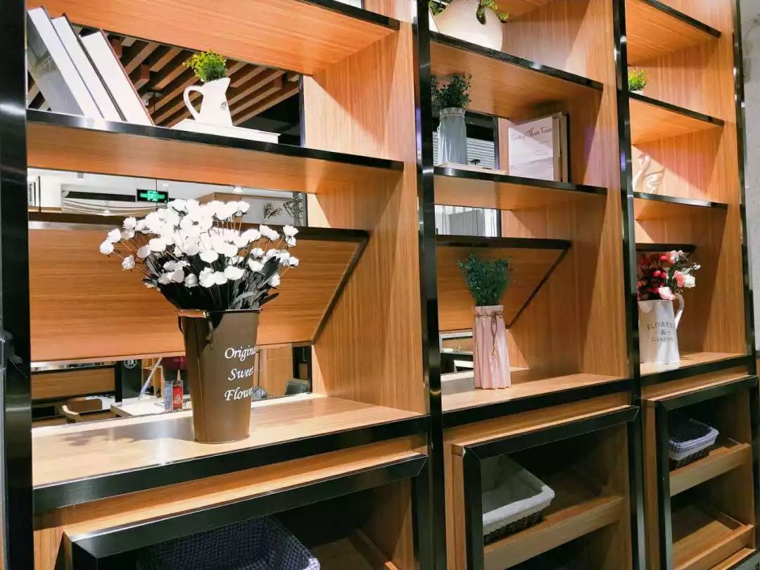 彤德莱火锅七荤七素九水路店,彤德莱火锅店营业时间