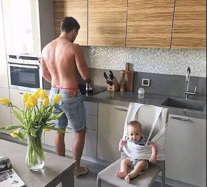 2018别养蛙了!身边的人都变潮爸潮妈了,我可能是个假的90后……