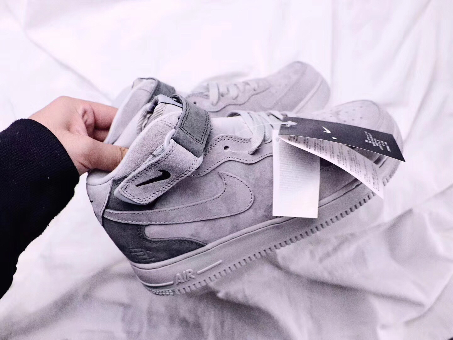 耐克af1灰白色穿搭,耐克af1灰女款高帮搭配