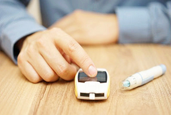 微泰动态血糖仪怎么保存数据,血糖仪怎么保养