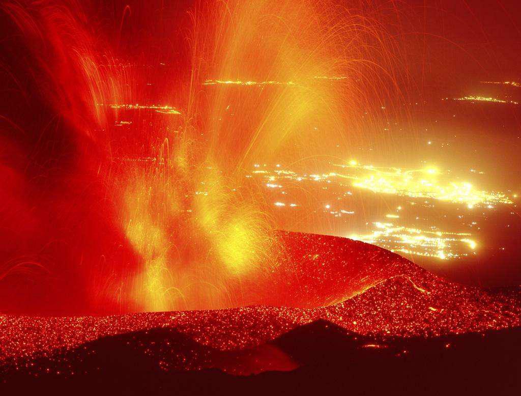 钻石恒久远一颗永流传英语原文,钻石恒久远一颗永流传是谁写的