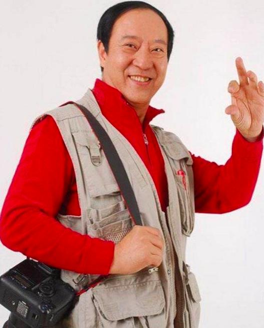 与赵本山齐名的小品艺术家,牛群和冯巩成名