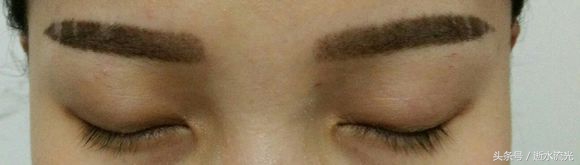 绣眉第二次补眉还掉痂吗,绣眉10天了眉毛痒