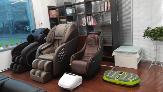 父母养育恩似海下一句,父母养育之恩重如山深似海