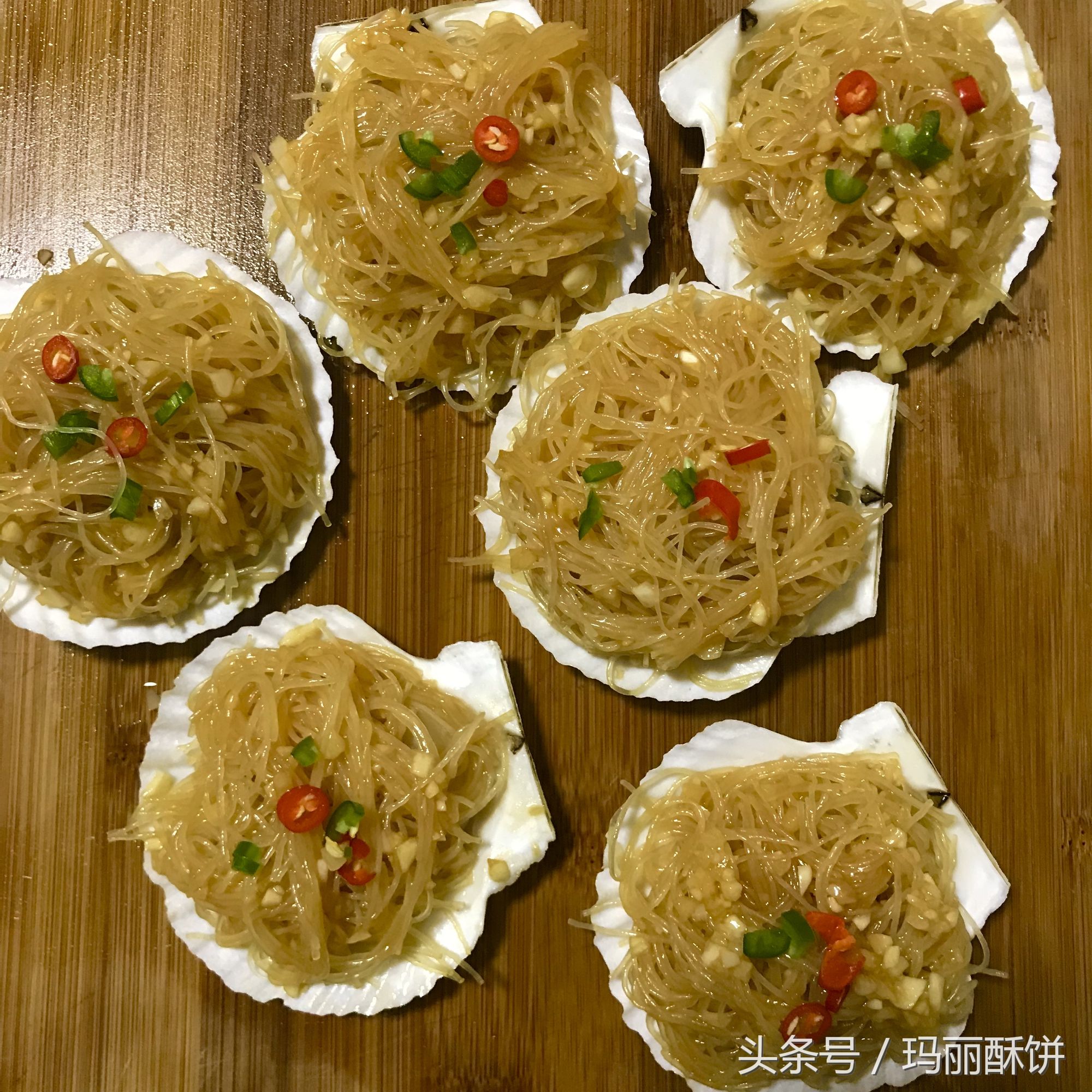 蒜蓉粉丝蒸扇贝怎么做好吃,蒜蓉粉丝蒸扇贝怎么做才好吃