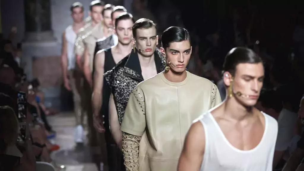 巴黎时装周2021秋冬趋势分析,17秋冬时装周流行趋势