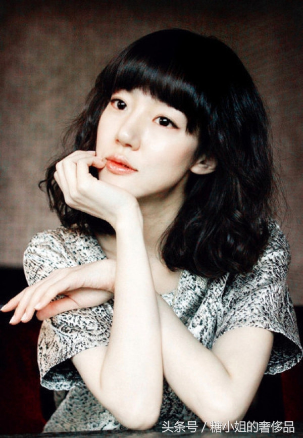 随手弄的卷发,随手一扎都好看的披肩发