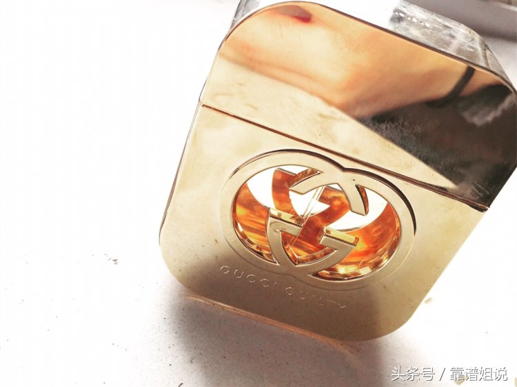 想要聚会不输阵？新年首选Gucci香