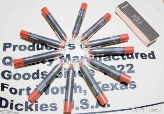 口红颜色推荐大牌2021,最近流行的大牌口红颜色推荐