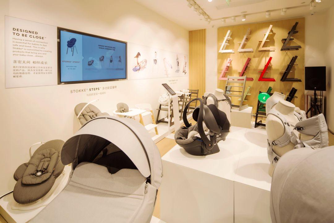 2018别养蛙了!身边的人都变潮爸潮妈了,我可能是个假的90后……