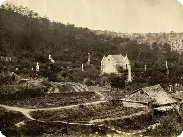 香港｜站在全世界的坟上，你看到了什么？