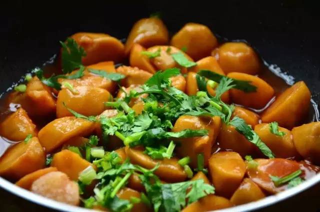 芋头简单又好吃的做法,芋头这样做超好吃既简单又美味